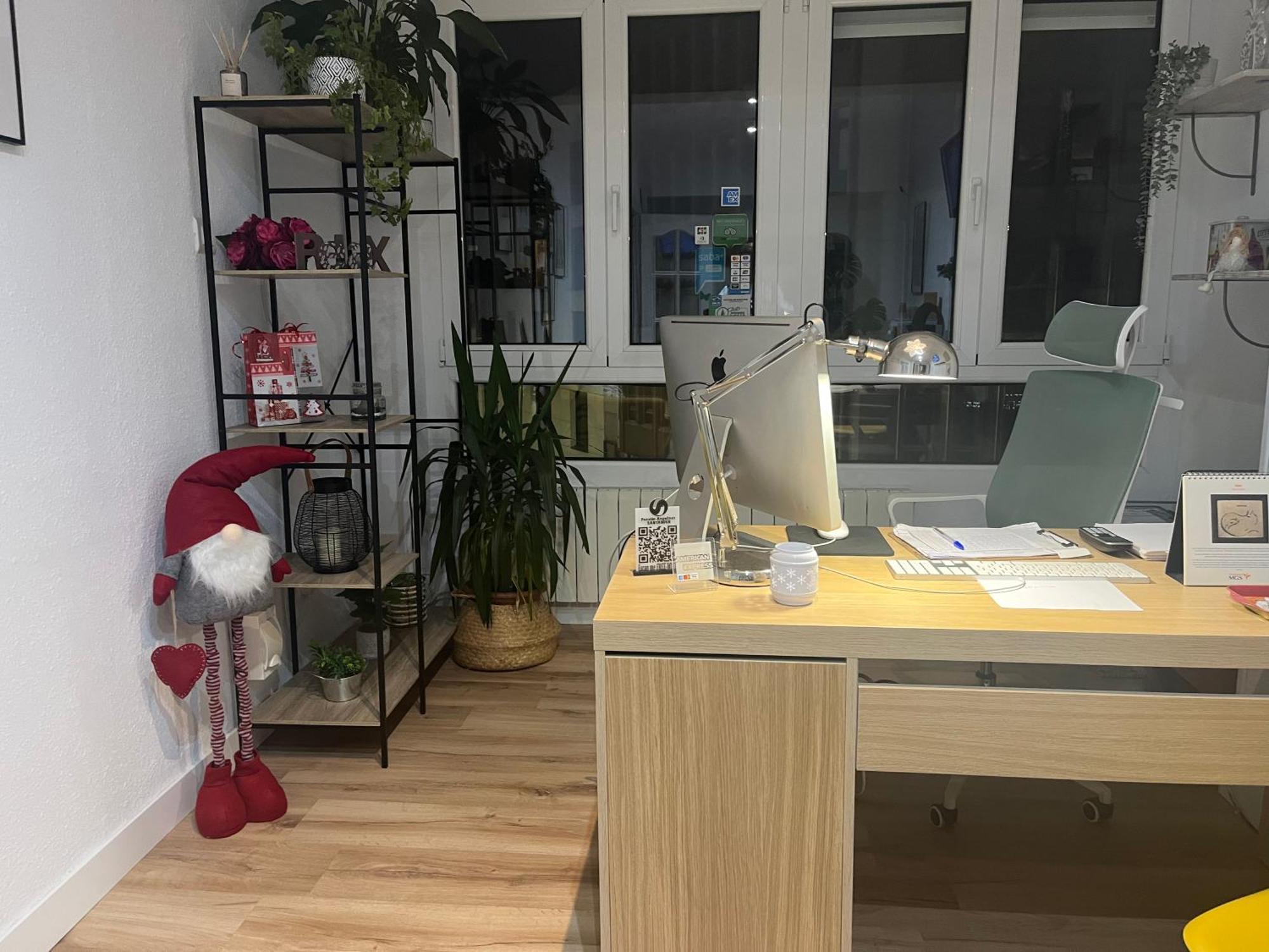 Pension Angelines, Sneuu Hostel Сантандер Екстериор снимка